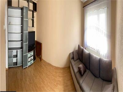 Apartament 3 camere,decomandat,mobilat,utilat,pivnita, Vasile Aaron
